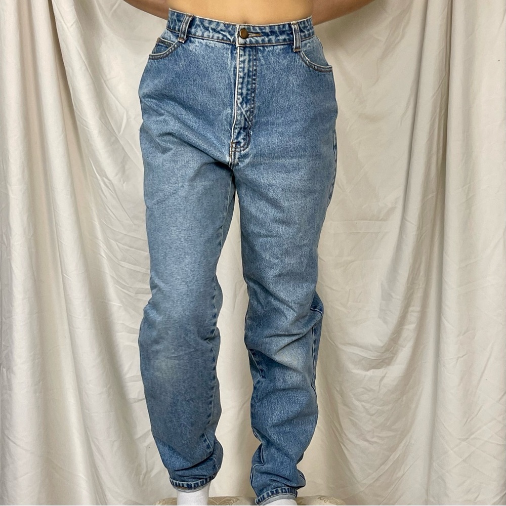 high-waisted baggy vintage GAP jeans